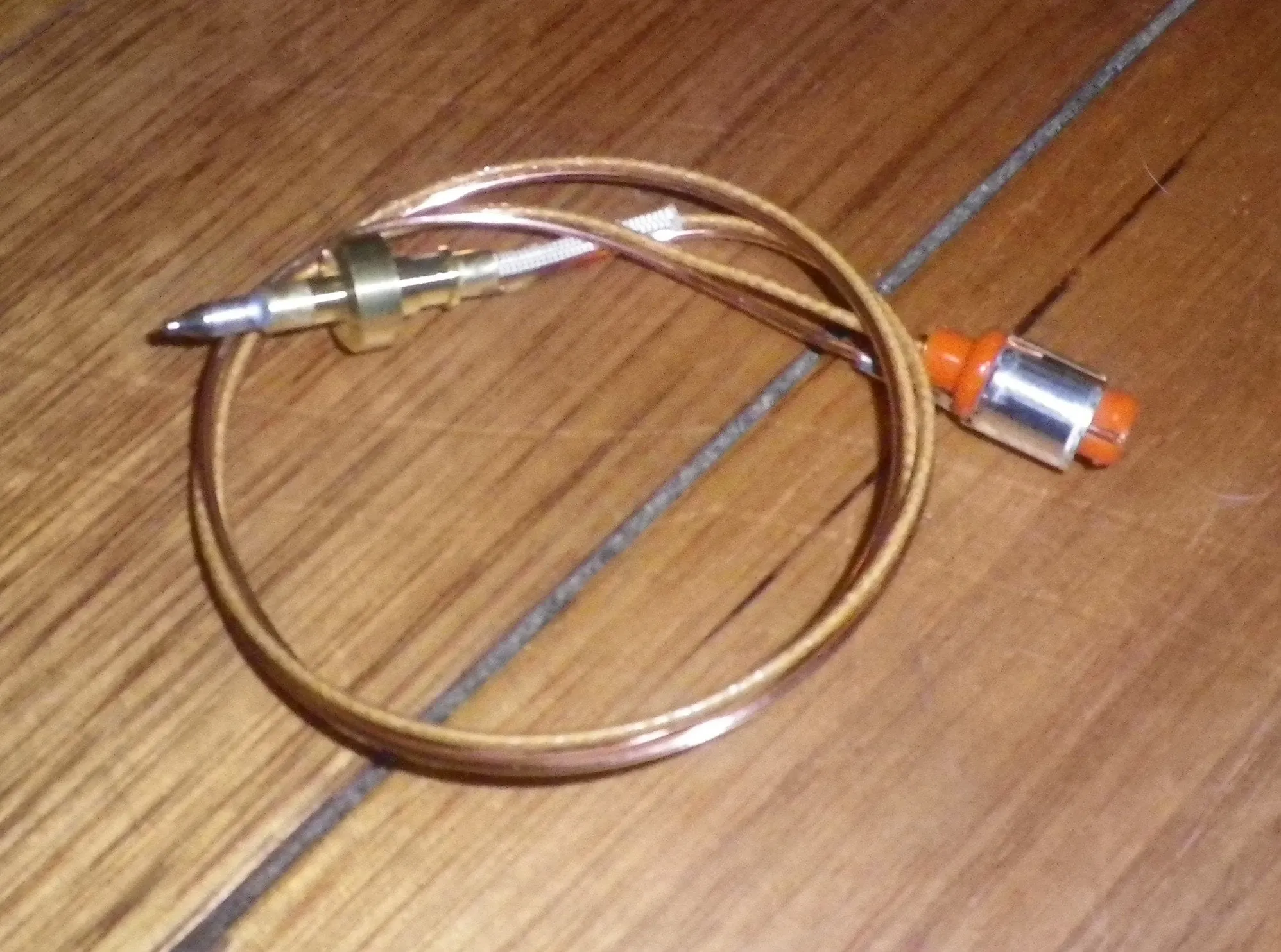 Bosch Gas Cooktop 500mm 2-Wire NH R-S/R-AUX Burner Thermocouple - Part # 617911
