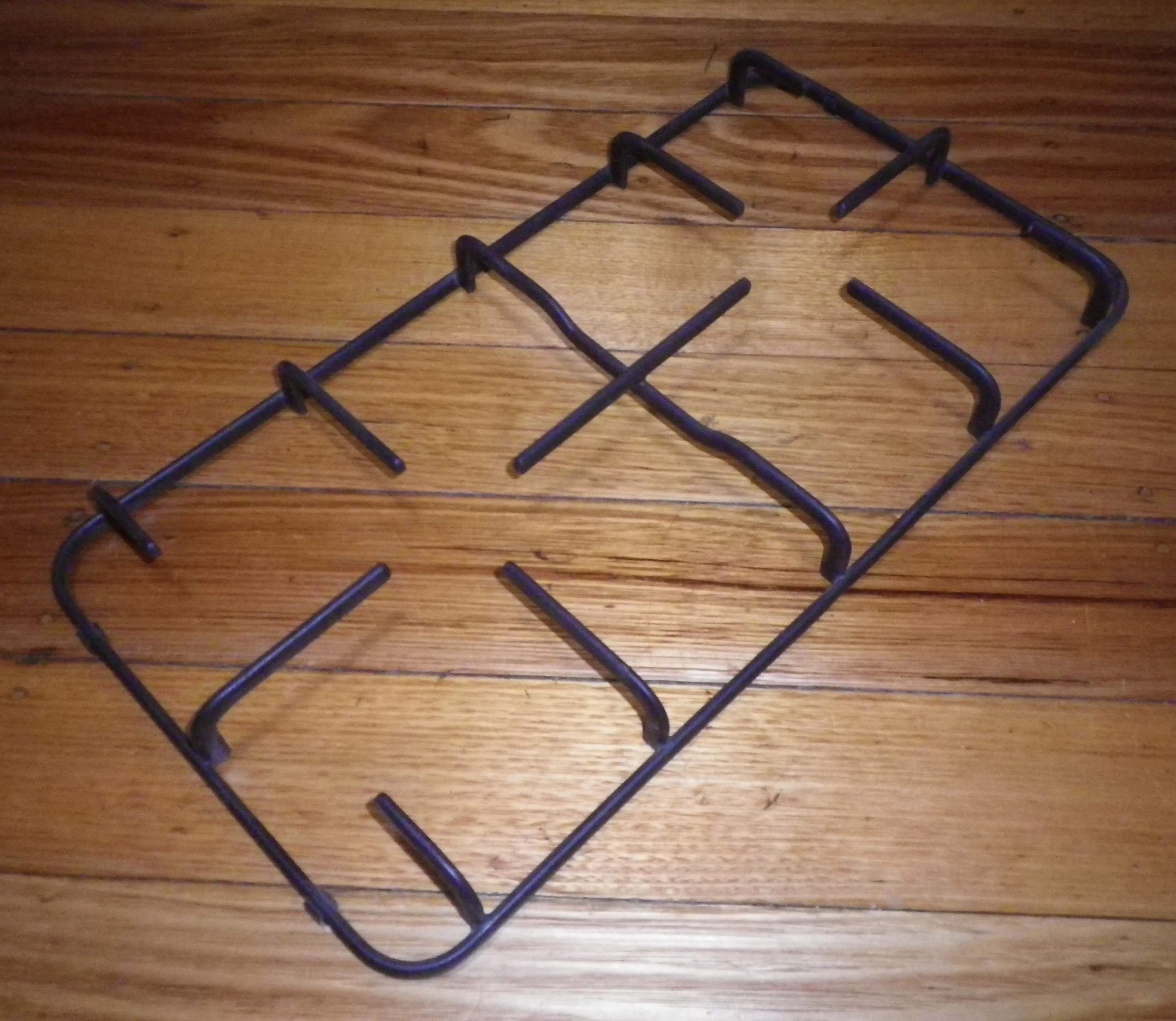 Chef, Electrolux, Simpson Gas Stove Standard Matt Trivet - Part # 305451500