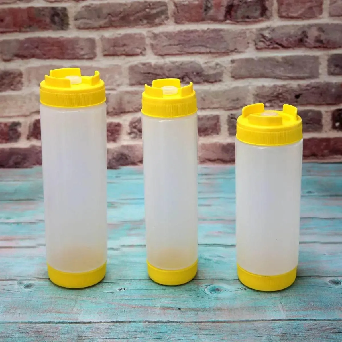 Dual-Head Squeeze Bottle - Ketchup and Dressing Dispenser