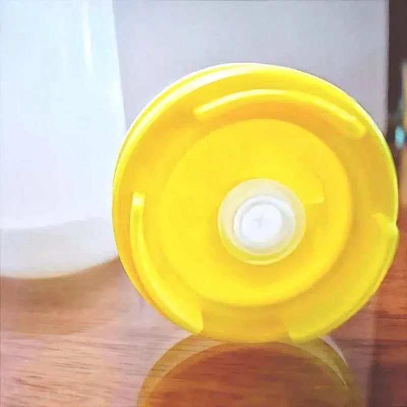 Dual-Head Squeeze Bottle - Ketchup and Dressing Dispenser