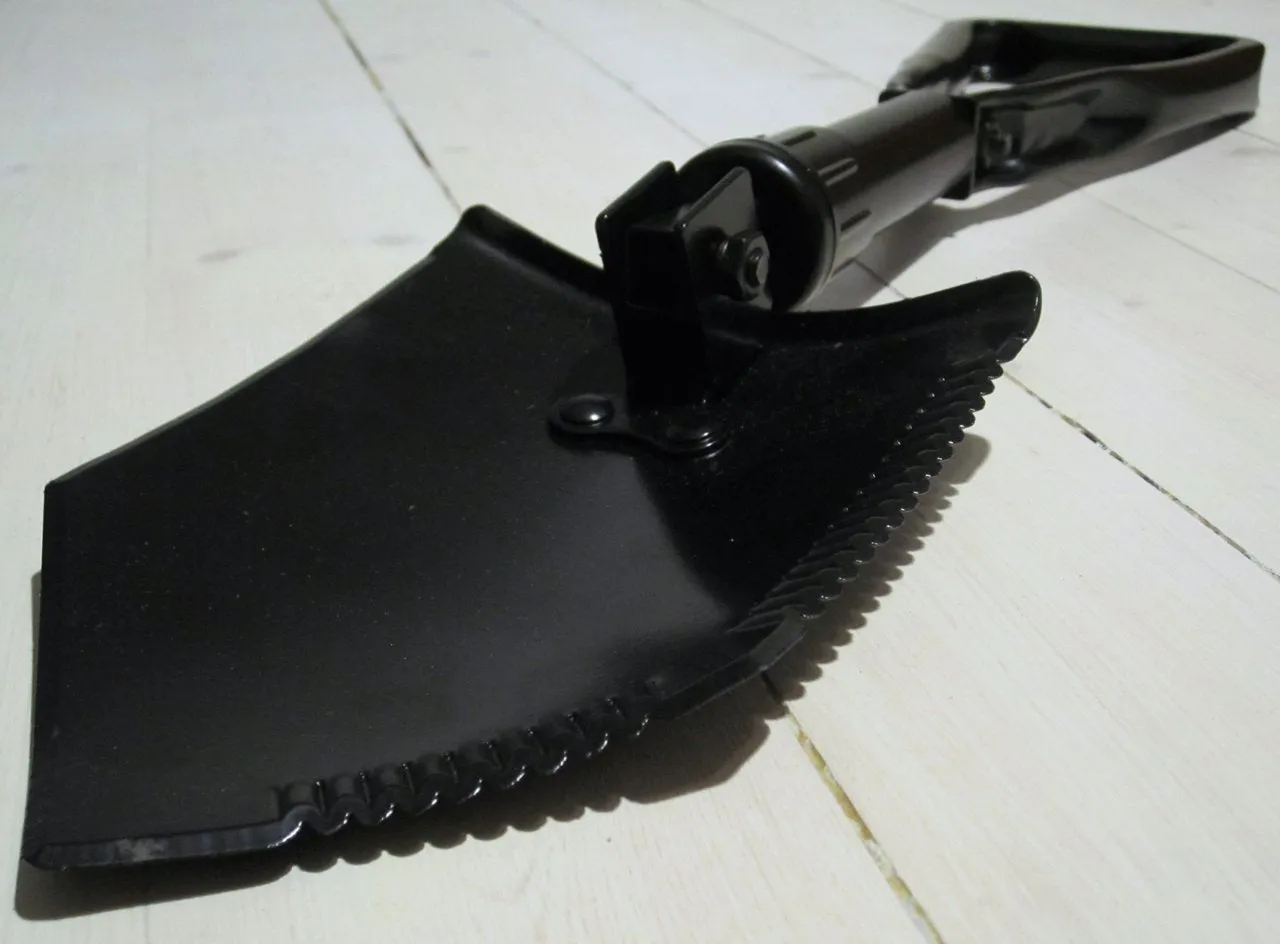 Folding shovel, U.S. model