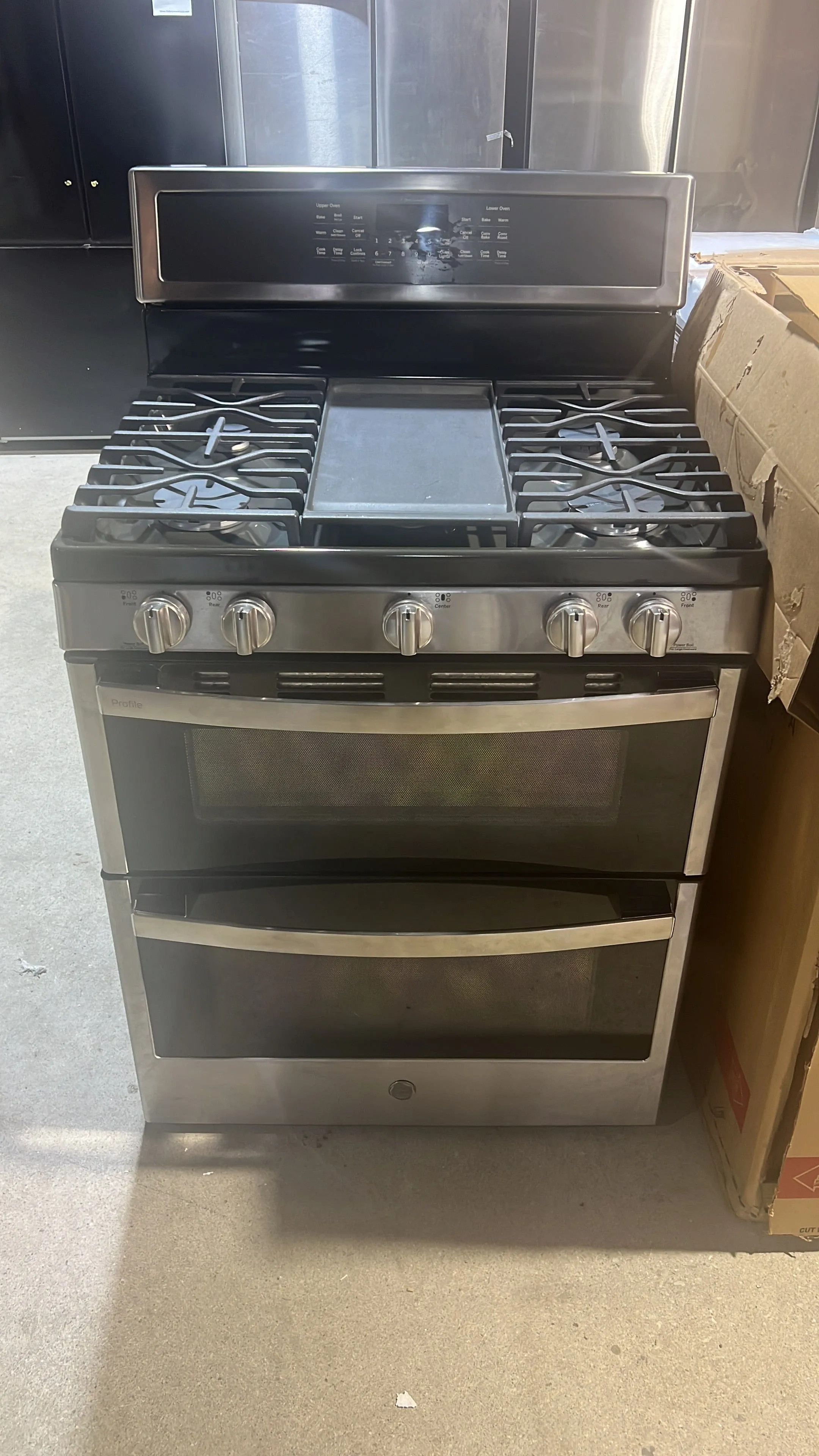 GE Profile™ 30" Free-Standing Gas Double Oven Convection Range (PGB960EEJ3ES) REFURBISHED 1 Year Warranty