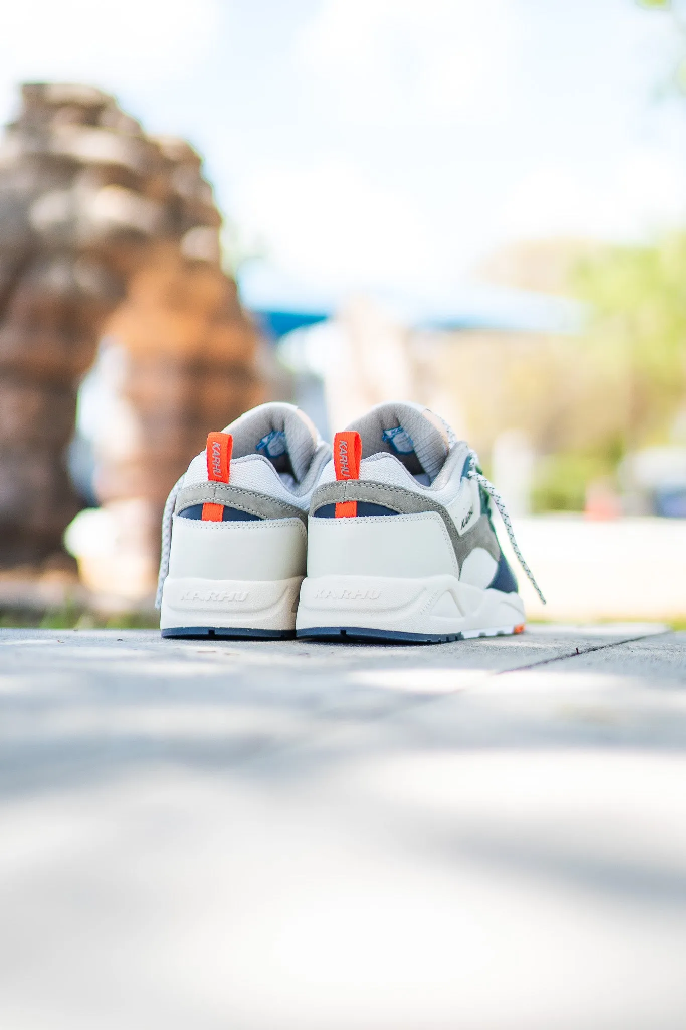 Karhu Fusion 2.0 (Lily White/Foliage Green)
