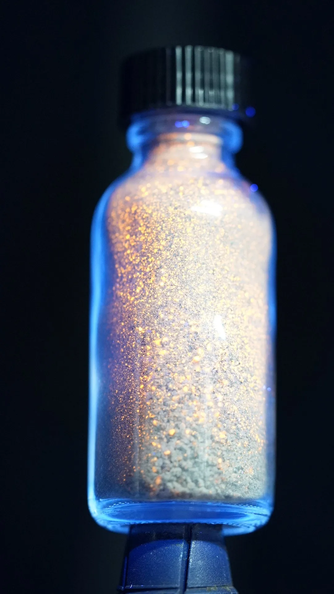 Large bottle of Yooperlite dust - DIY projects! 2oz