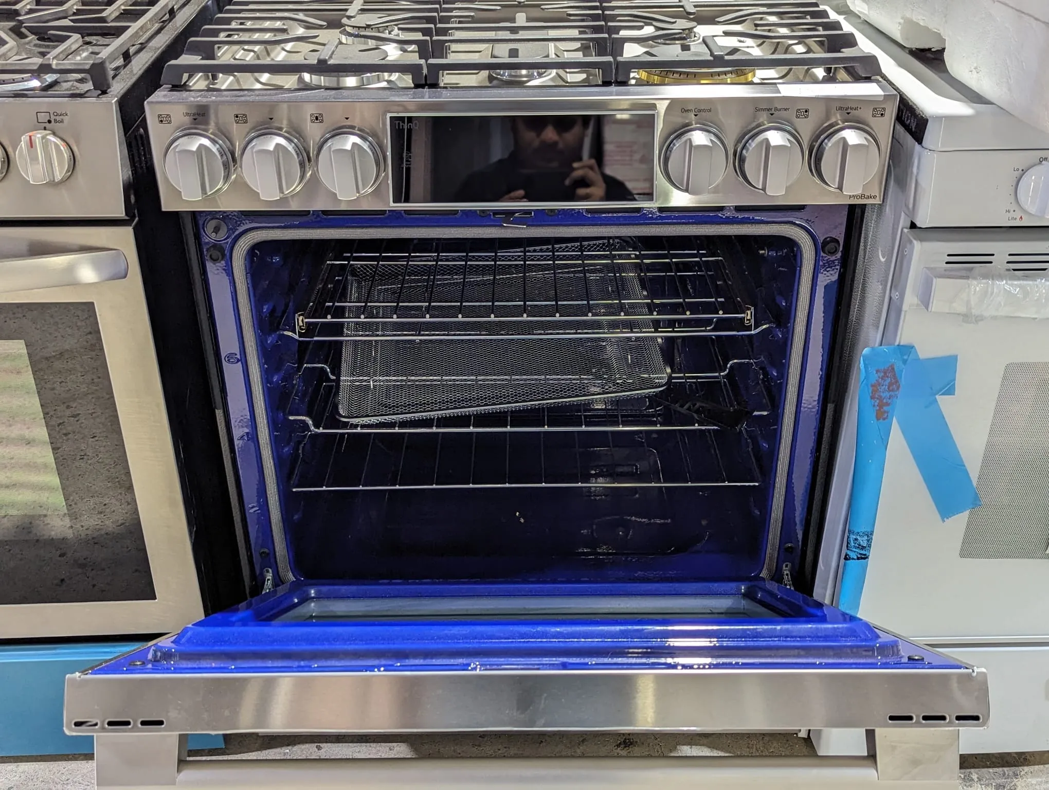 LG Studio LSGS6338F Range, 30"  Gas Range, Self Clean, Convection, 4 Burners, 6.3 cu. ft. Air Fry, 1 Ovens, Wifi Enabled, 22k BTU Telescopic Gliding Extension Rack, InstaView, Air Sous Vide,True European Convection