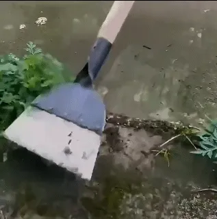 Multi-Functional Outdoor Garden Cleaning Shovel ice shovel Weeding Planting Farm Weeding Tool Multi-Functional Gardening Tools
