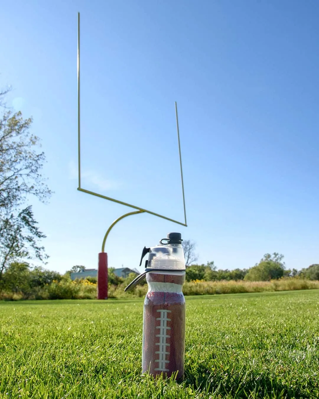 O2COOL Mist 'N Sip Misting Water Bottle No Leak Pull Top Spout Sports Water Bottle 20 oz (Football)