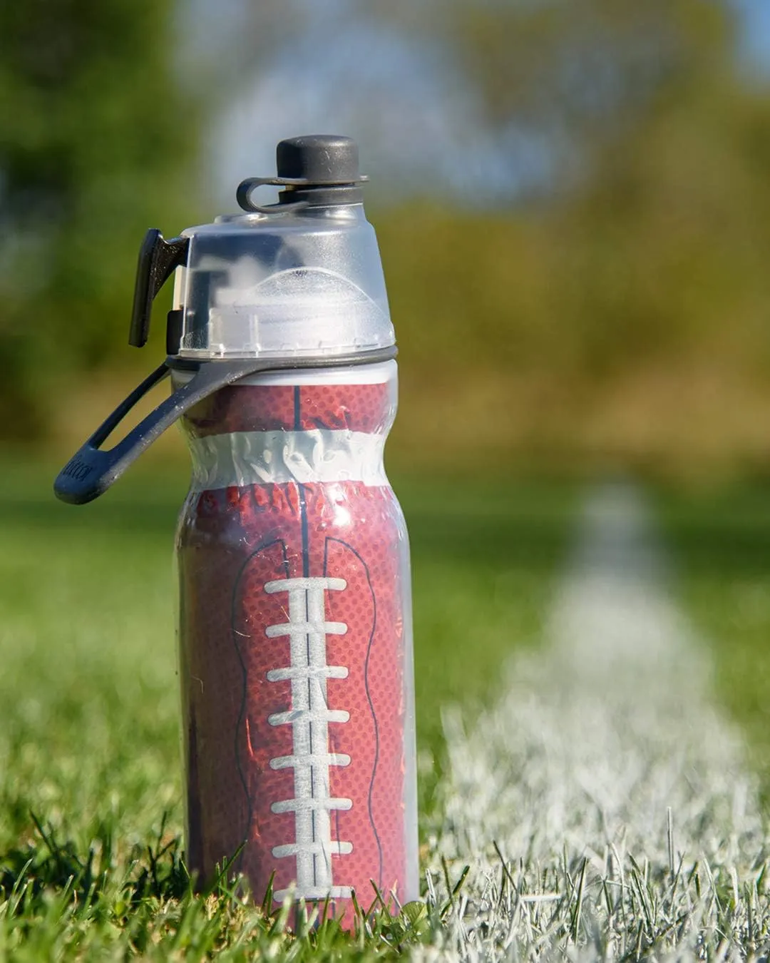 O2COOL Mist 'N Sip Misting Water Bottle No Leak Pull Top Spout Sports Water Bottle 20 oz (Football)