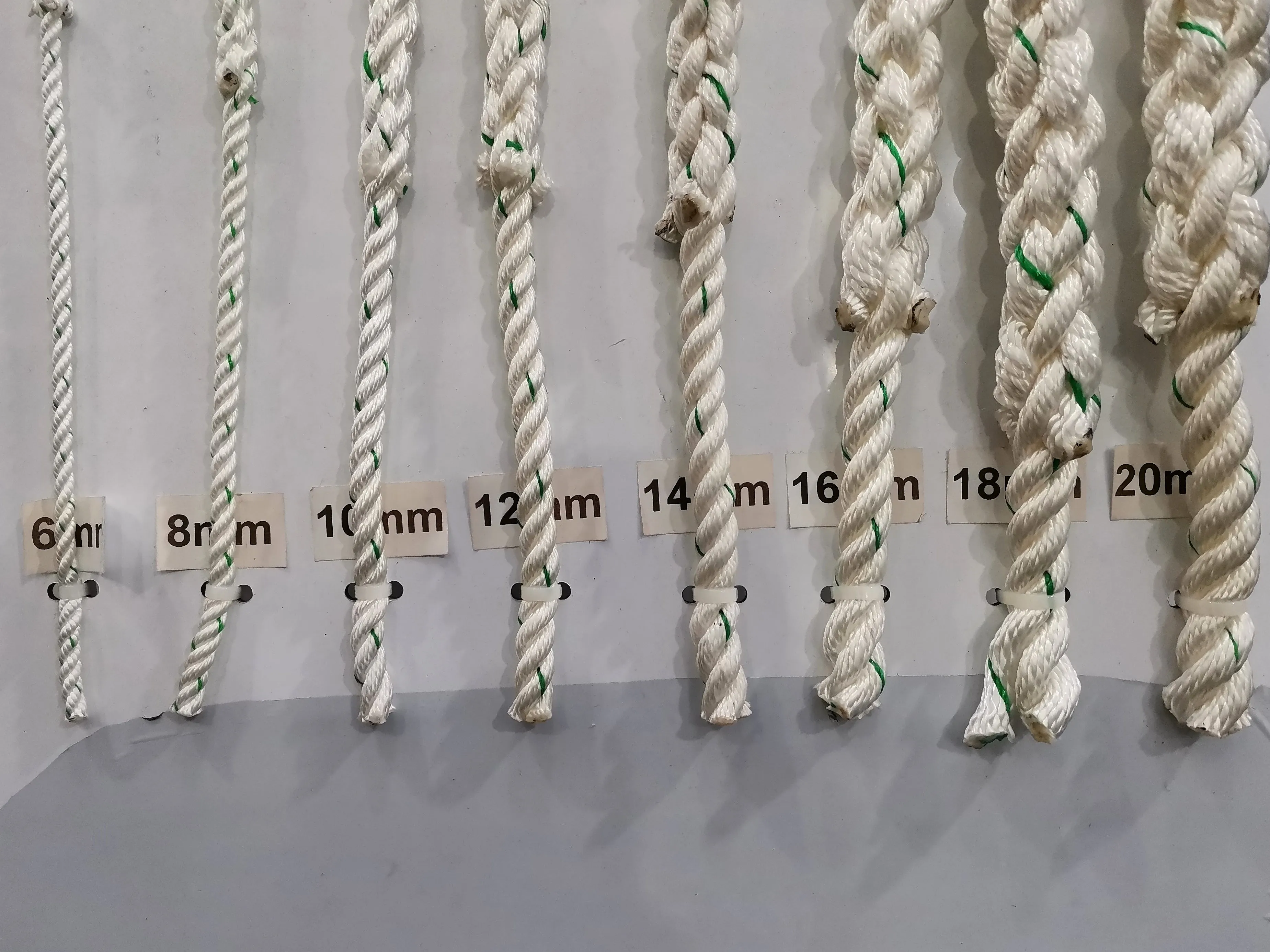 Rope - Nylon 3 strand (13 sizes) anchoring