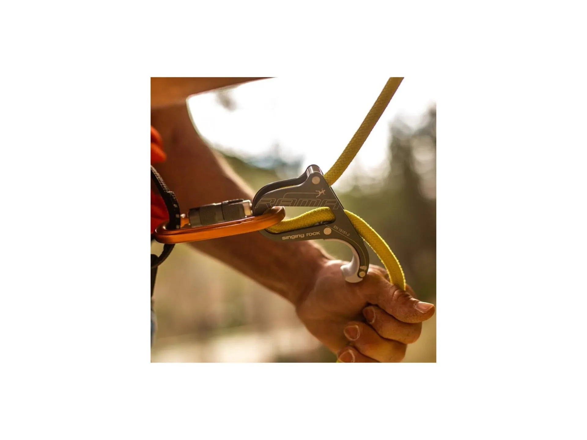Singing Rock Rama Belay Device