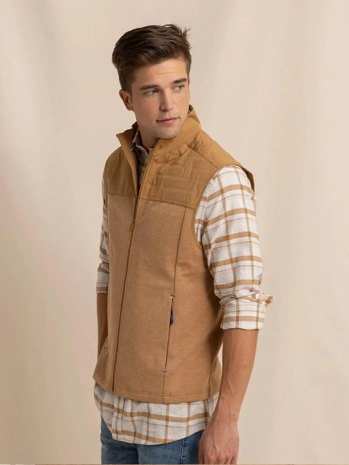 Southern Tide Men's Coligny Quilted Vest