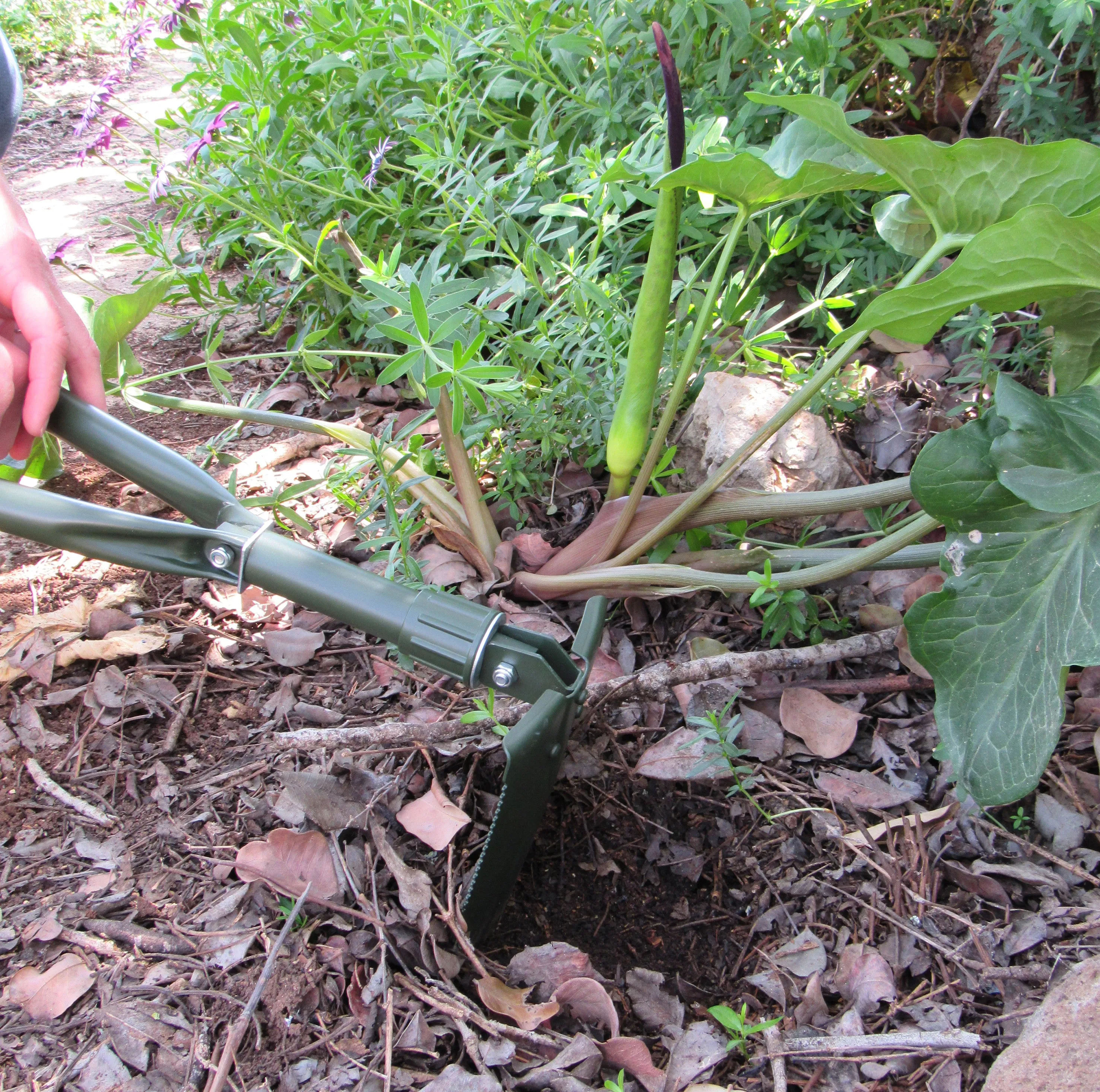 TABOR TOOLS Folding Shovel