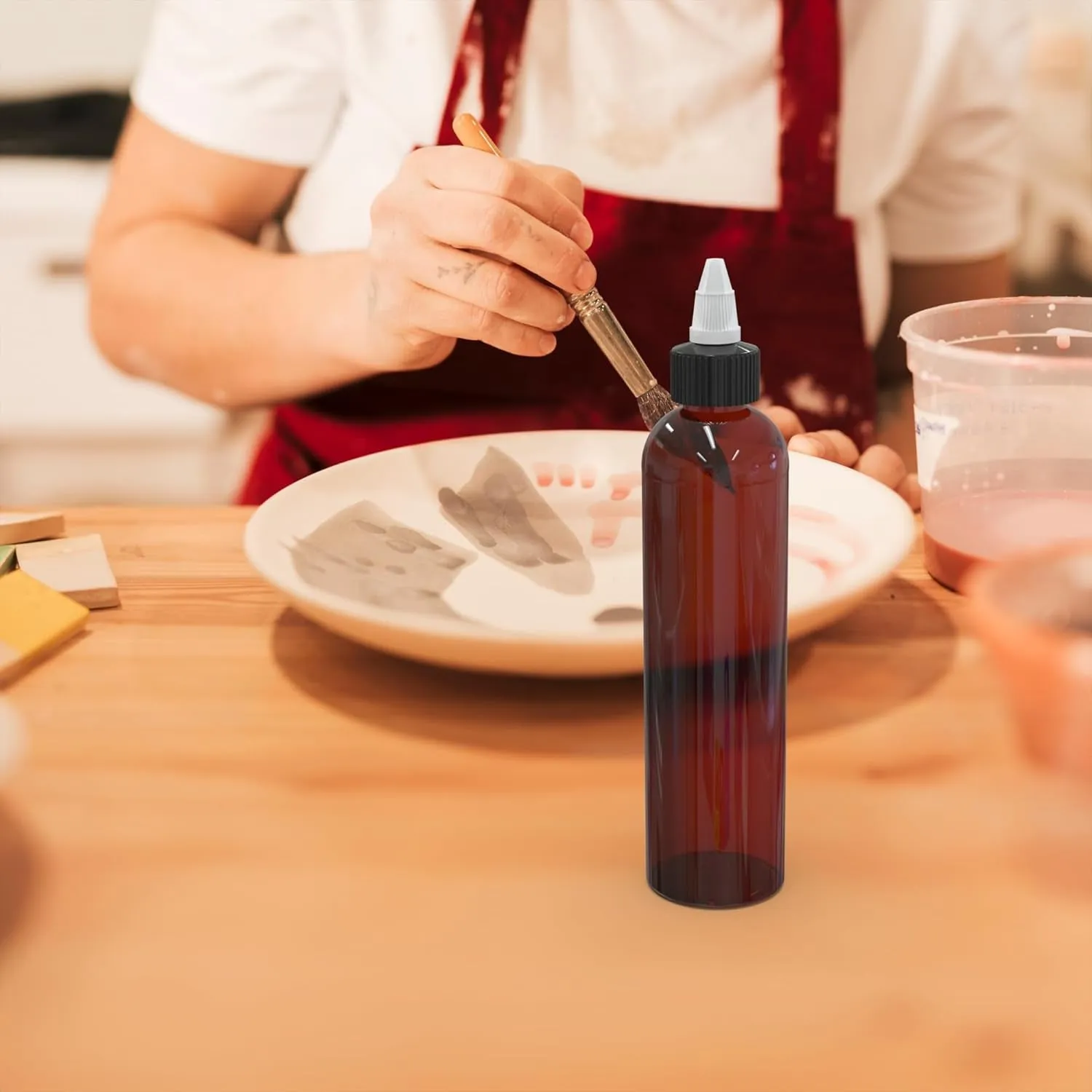 Twist Top Applicator Bottles, 8 OZ, Squeeze Empty Plastic Bottles, Black Nozzle, Bpa-Free, PET, Refillable, Open/Close Nozzle - Multi Purpose (Amber)