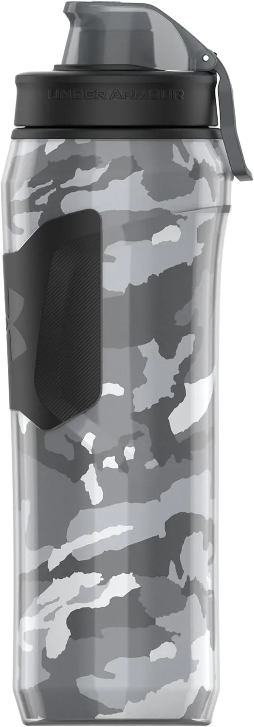 Under Armour UA 28oz Insulated Playmaker Squeeze Steel Camo OSFA