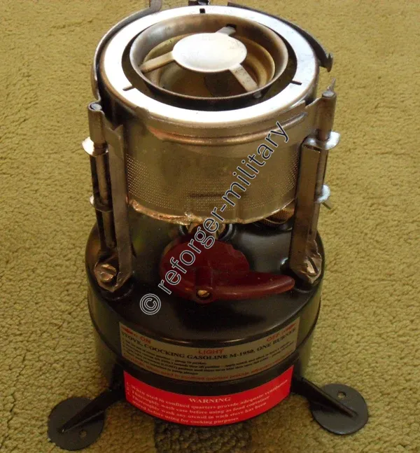 US-Militär Camping Benzinkocher M-1950