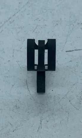 Used Magic Chef 7112P00460 Stove Grate Clip