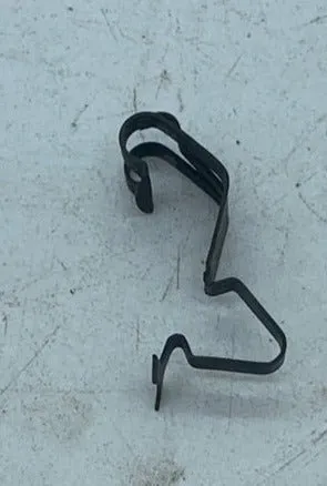 Used Magic Chef 7112P00460 Stove Grate Clip