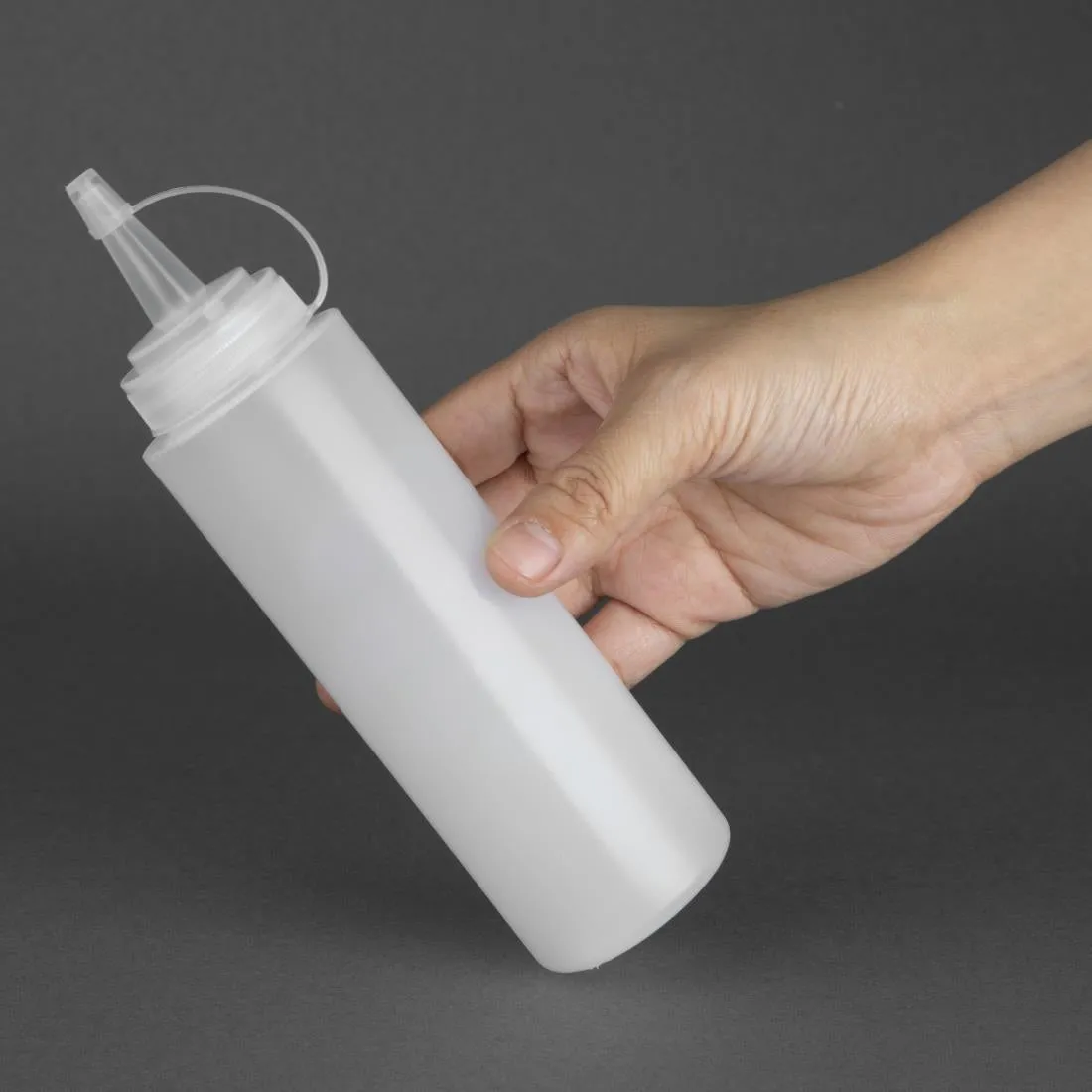 Vogue Clear Squeeze Sauce Bottle 8oz
